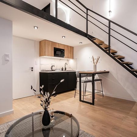 E56 - Grand Boulevard Heritage Residence - Best Location By Bqa Budapest Bagian luar foto